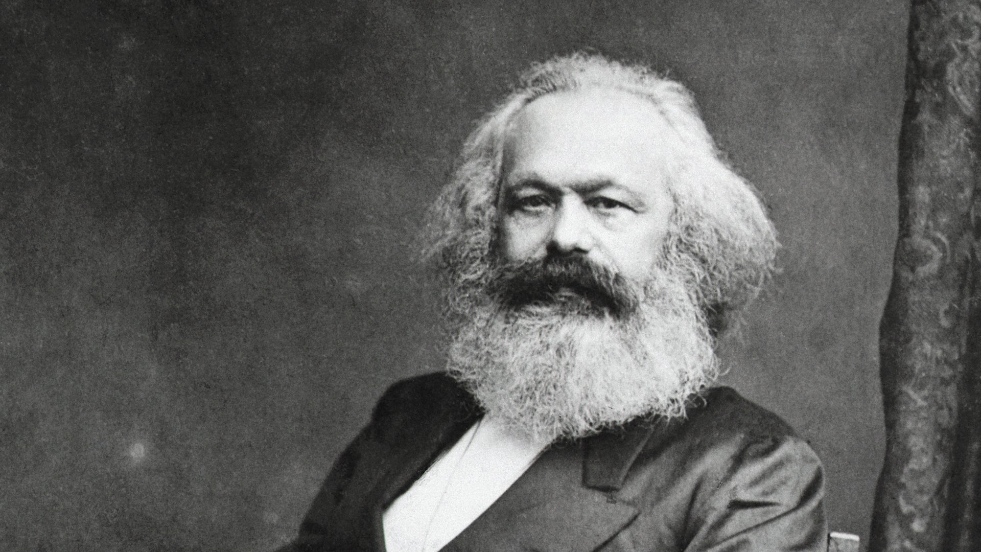 karl-marx-gettyimages-514679914.jpg